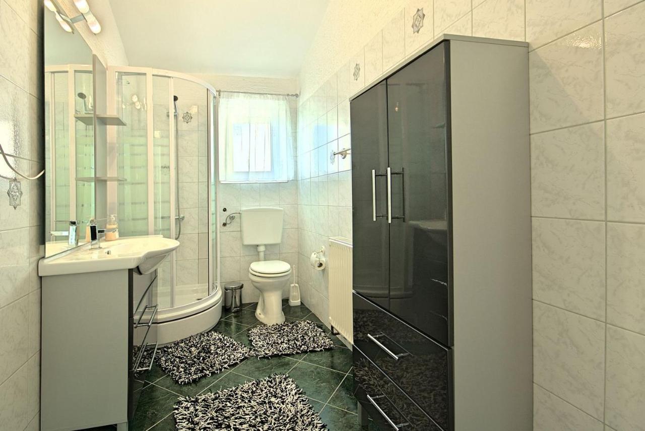 App Rosi Apartment Porec Bagian luar foto