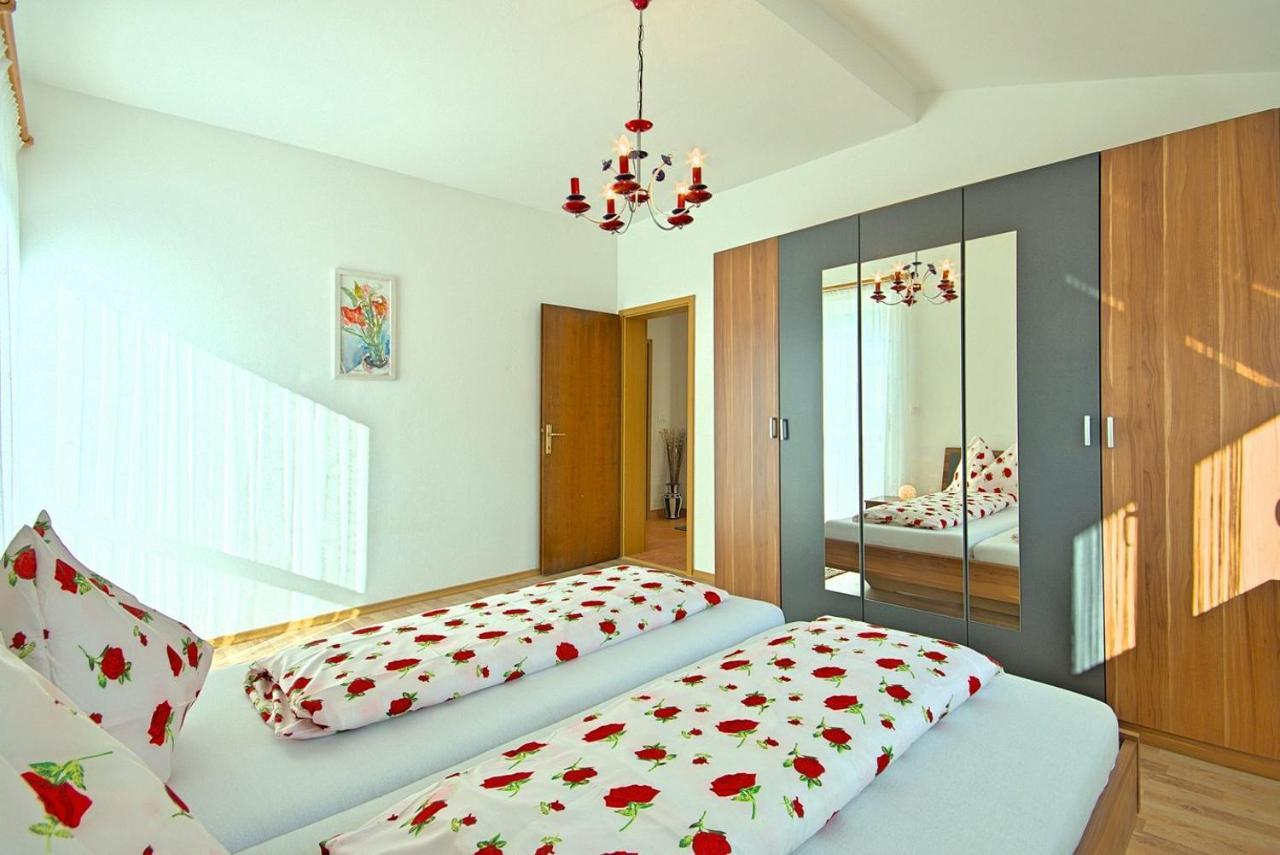 App Rosi Apartment Porec Bagian luar foto
